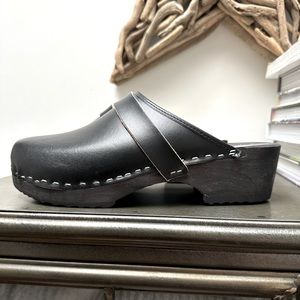 Moheda Toffeln Authentic Swedish Clogs Black Leather & Wood Size 39